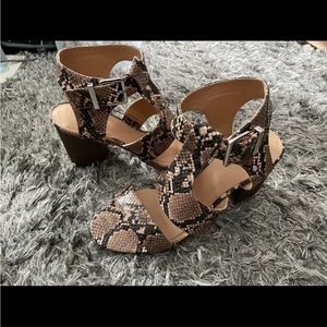 Express LIKE NEW Snakeskin heeled sandal